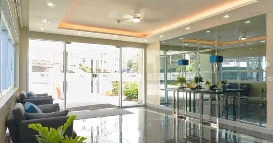 Staycation Ni Inday Trece Martires Экстерьер фото