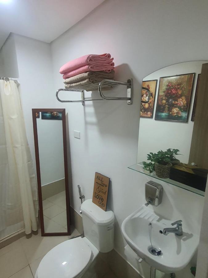 Staycation Ni Inday Trece Martires Экстерьер фото