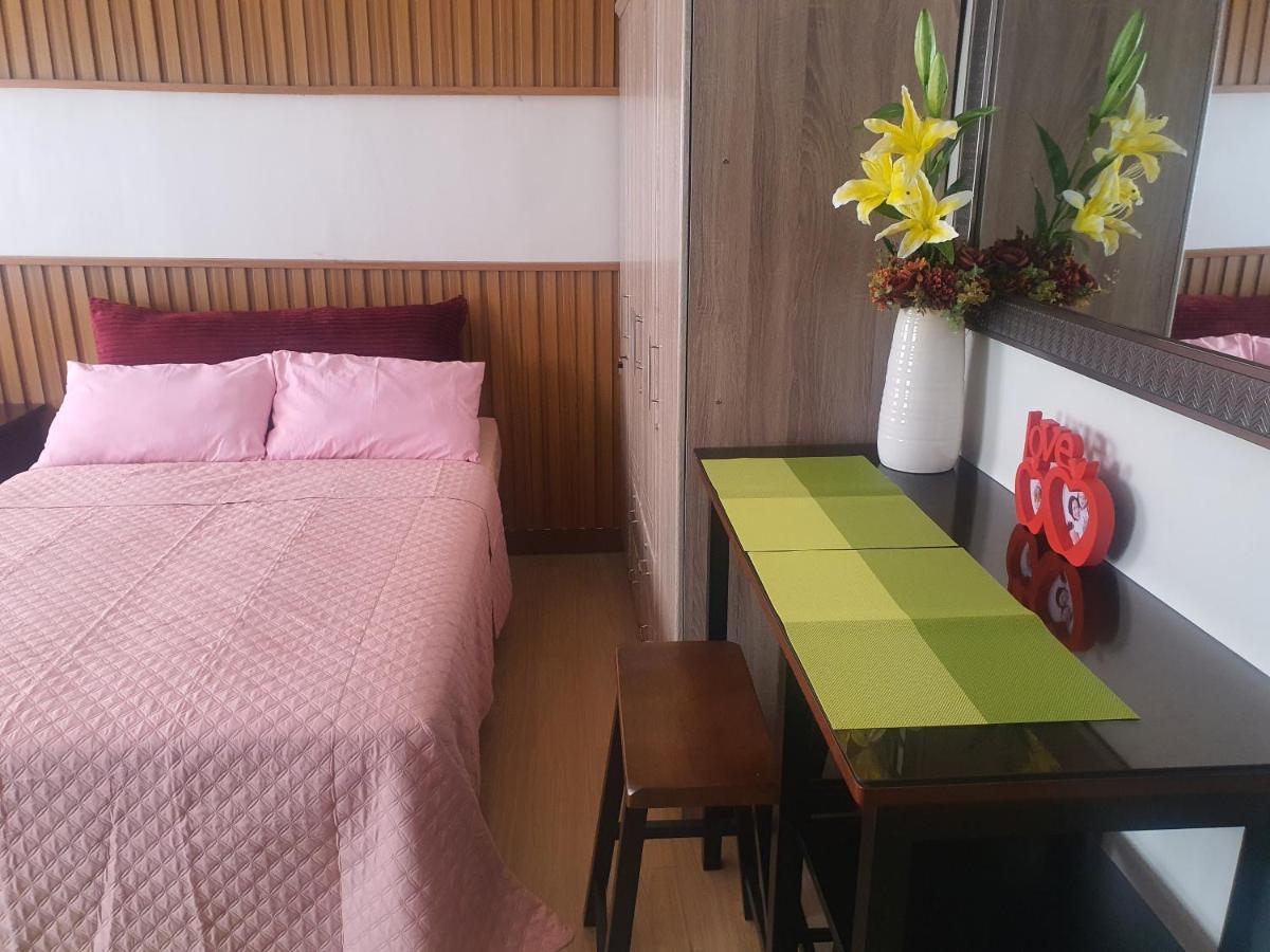 Staycation Ni Inday Trece Martires Экстерьер фото